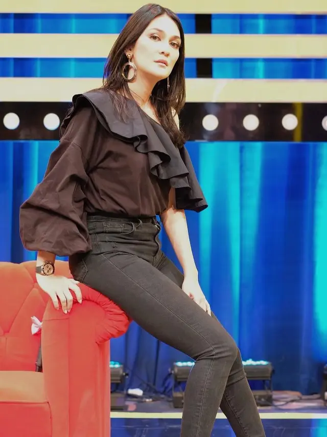 [Bintang] Luna Maya