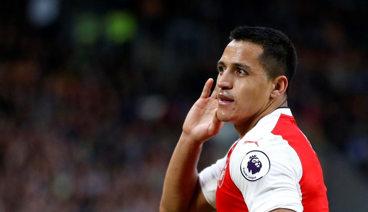 Arsenal meraih kemenangan 4-1 atas Hull City pada laga lanjutan Premier League, di KCOM Stadium, Sabtu (17/9/20106). Alexis Sanchez mencetak dua gol. (Reuters/Russell Cheyne)