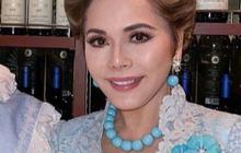 8 Dress Brokat Ala Dewi Soekarno, Pancarkan Gaya Elegan Klasik yang Memesona di Usia 85 Tahun