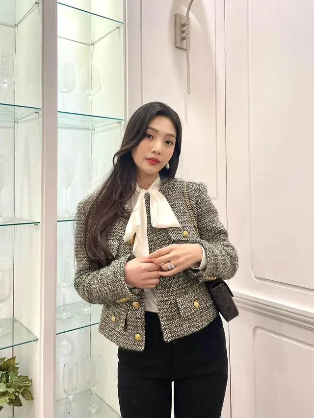 4 Tips Tampil Elegan dari Fashion Stylist Langganan Ayu Ting Ting hingga Aurel Hermansyah