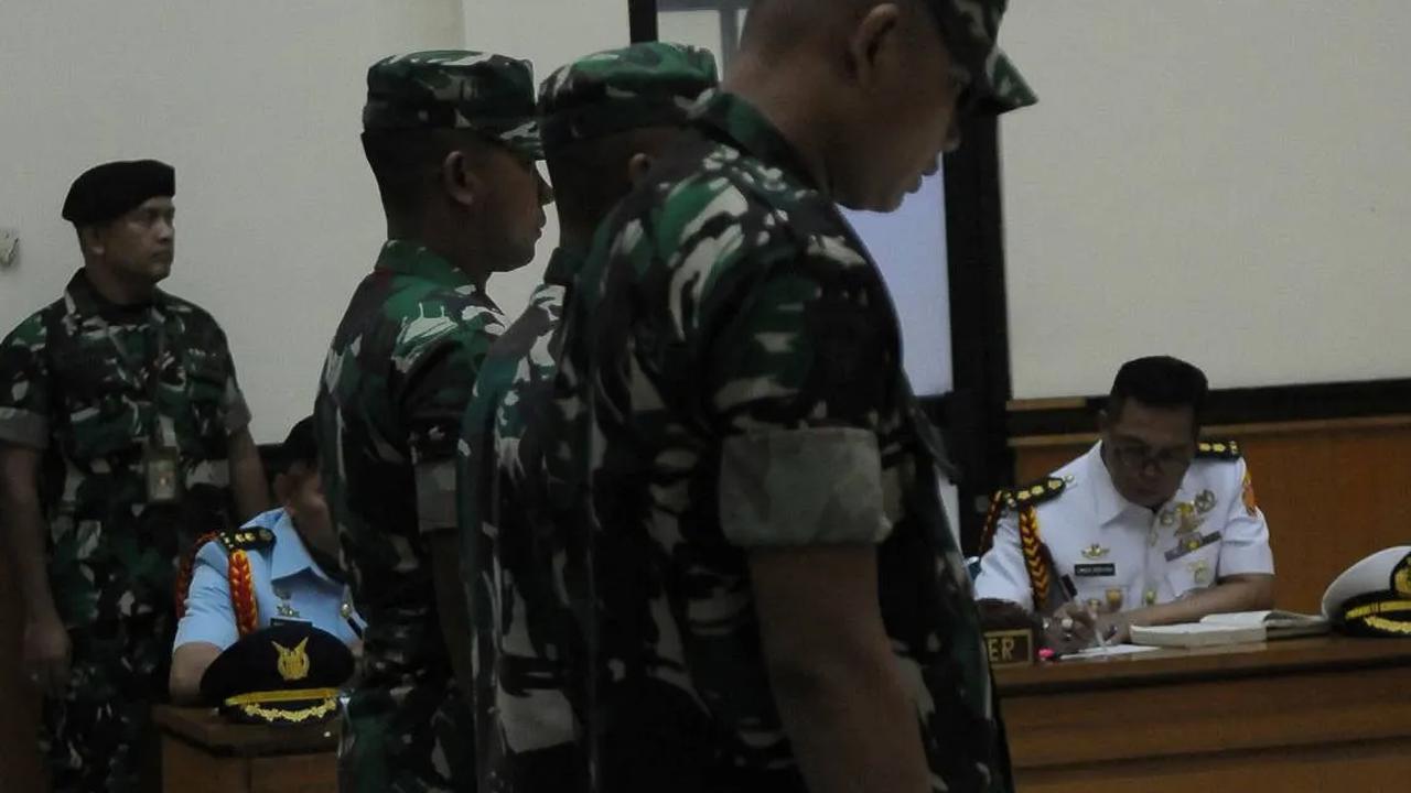 Sidang yang digelar di Pengadilan Militer II-08 Jakarta ini beragendakan pembacaan vonis hakim.