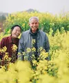 Ilustrasi orang tua, lansia, ayah ibu, kakek nenek. (Photo by Jaddy Liu on Unsplash)