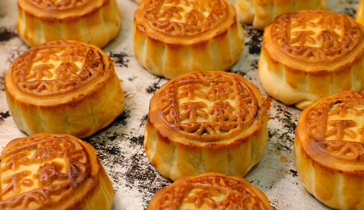 FOTO: Pesan Perlawanan dalam Sepotong Kue Bulan Hong Kong ...
