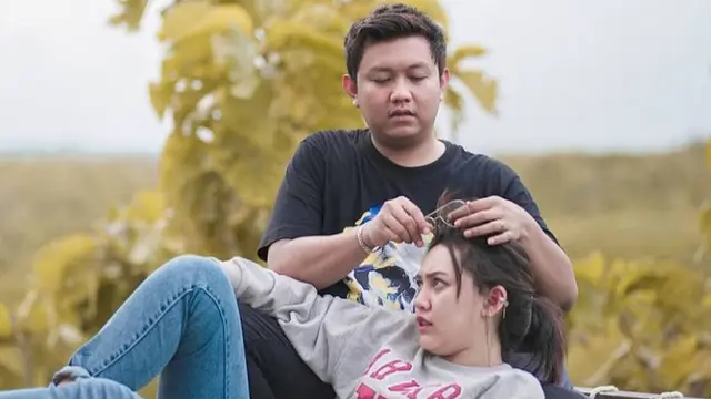 6 Momen Kedekatan Happy Asmara dan Denny Caknan, Disebut Cinta Lama Bersemi Kembali