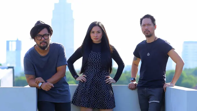 [Bintang] Cokelat Band