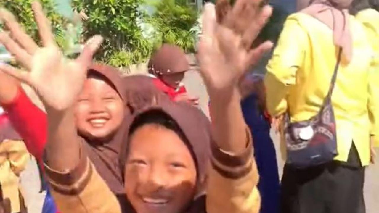 Sempat Viral karena Dibuatkan Rumah Baru untuk Posko, Ini yang Dilakukan Mahasiswa KKN Sebelum Pulang