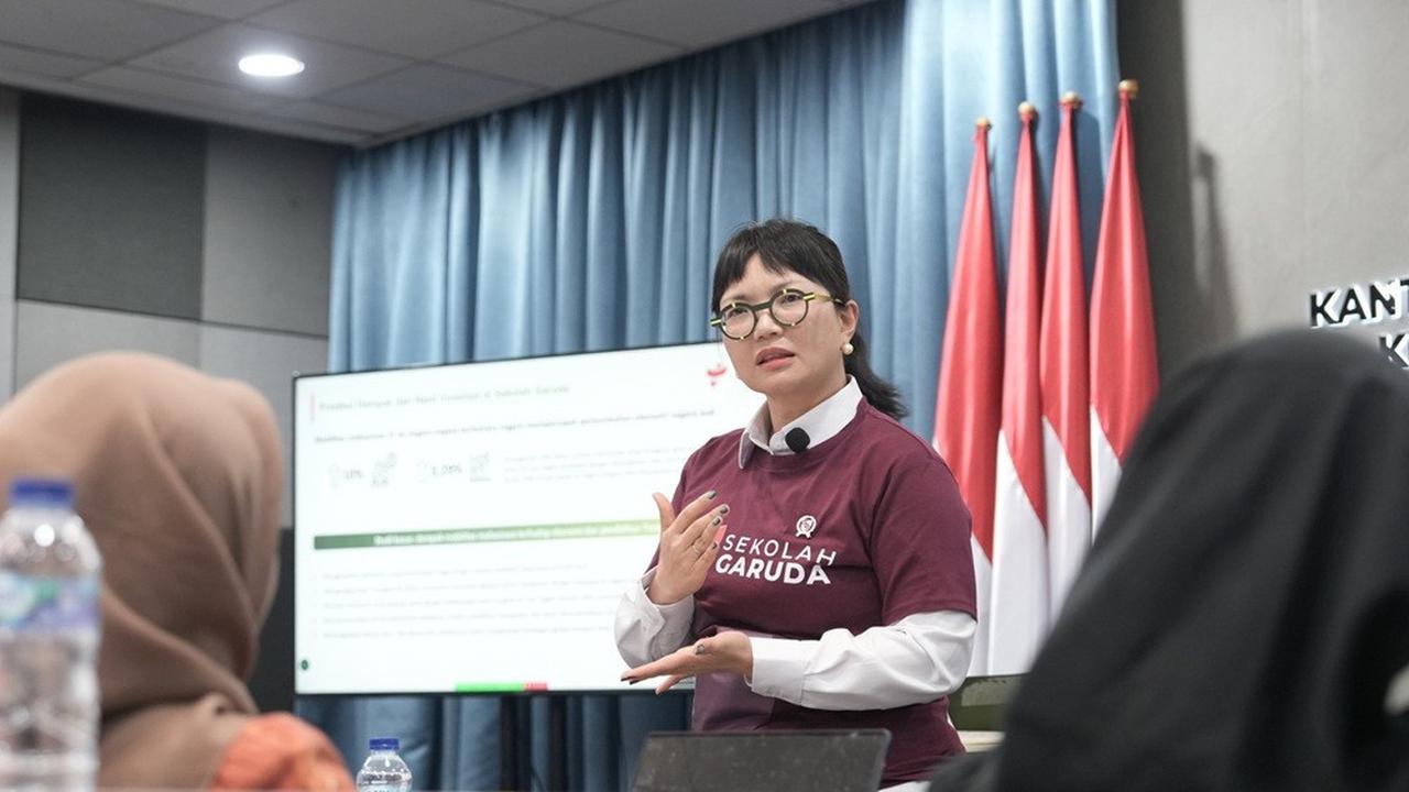 Wakil Menteri Pendidikan Tinggi Sains dan Teknologi Stella Christie di Kantor Badan Komunikasi Pemerintah