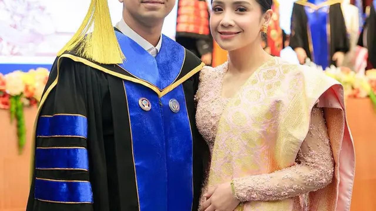 Raffi Ahmad dan Nagita Slavina Rayakan Anniversary ke-10 Pernikahan Bersama Warga
