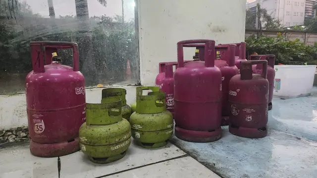 Kala Polres Metro Depok Bongkar Praktik Pengoplosan Gas Subsidi