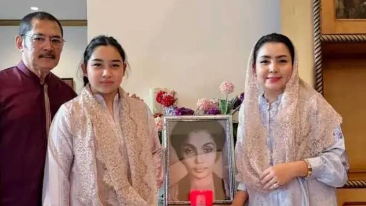 6 Gaya Outfit Mayangsari dan Khirani yang Selalu Kompak, Penuh Momen Hangat di Berbagai Kebersamaan