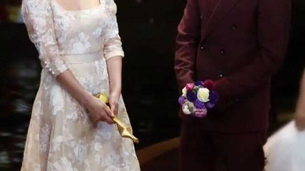 [Bintang] Song Joong Ki dan Song Hye Kyo
