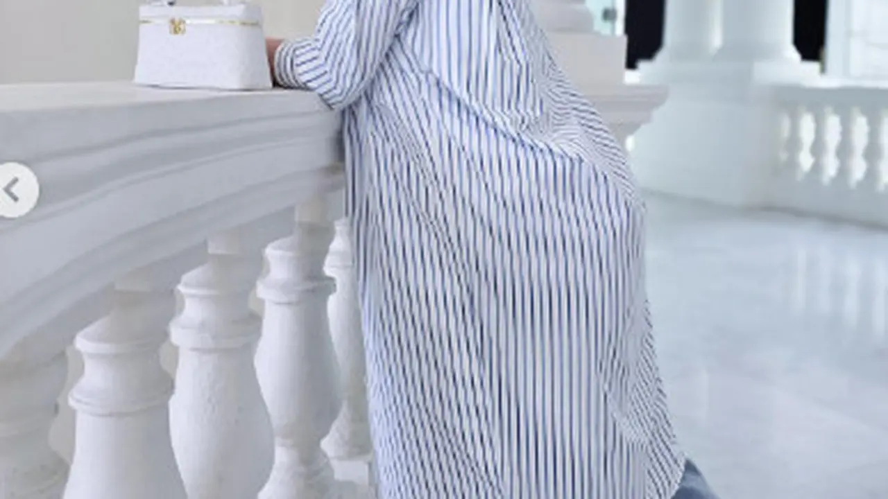 Kemeja Long Stripes