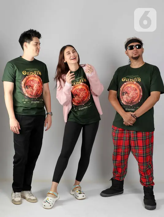 Setiap karakter yang bermain dalam film Gundik memiliki latar belakang, serta interaksi yang kuat. Kedalaman cerita dalam film ini bertambah dengan alur cerita yang kompleks dan intrik yang memicu adrenalin. (Liputan6.com/Herman Zakharia)