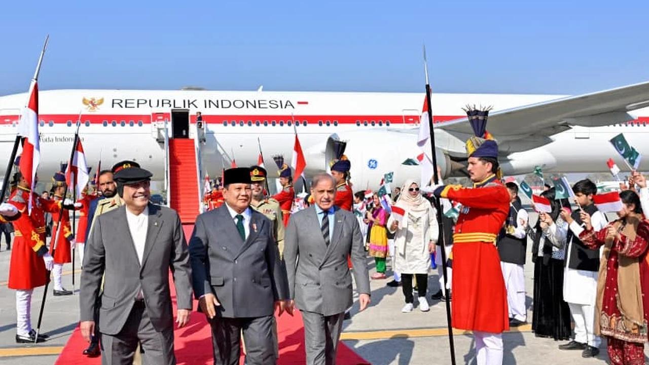 Prabowo Disambut di Pakistan