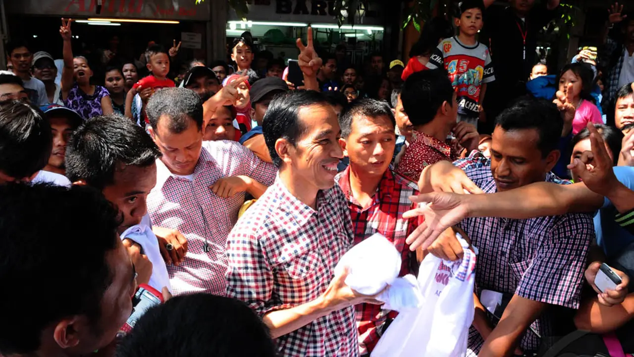 Jokowi 'Manyun' Kenapa Ya?