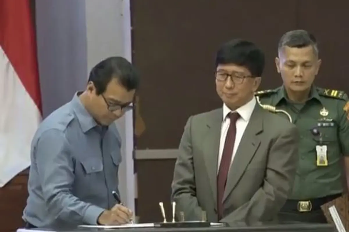 PT Surya Citra Media (SCM) Tbk, menandatangani nota kesepahaman atau MoU dengan Lembaga Ketahanan Nasional (Lemhannas), di Gedung Dwi Warna Lemhannas, Senin (21/3/2023).
