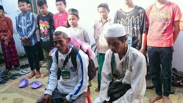 Pemerintah Buka Suara Soal 2 Pria Kebumen Gagal Haji Bersepeda Ontel