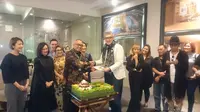 Lewat Pasar Nusantara Pondok Indah Mall ikut merayakan kemerdekaan RI dengan gelaran kuliner, fashion show, dan galeri kain tradisional.