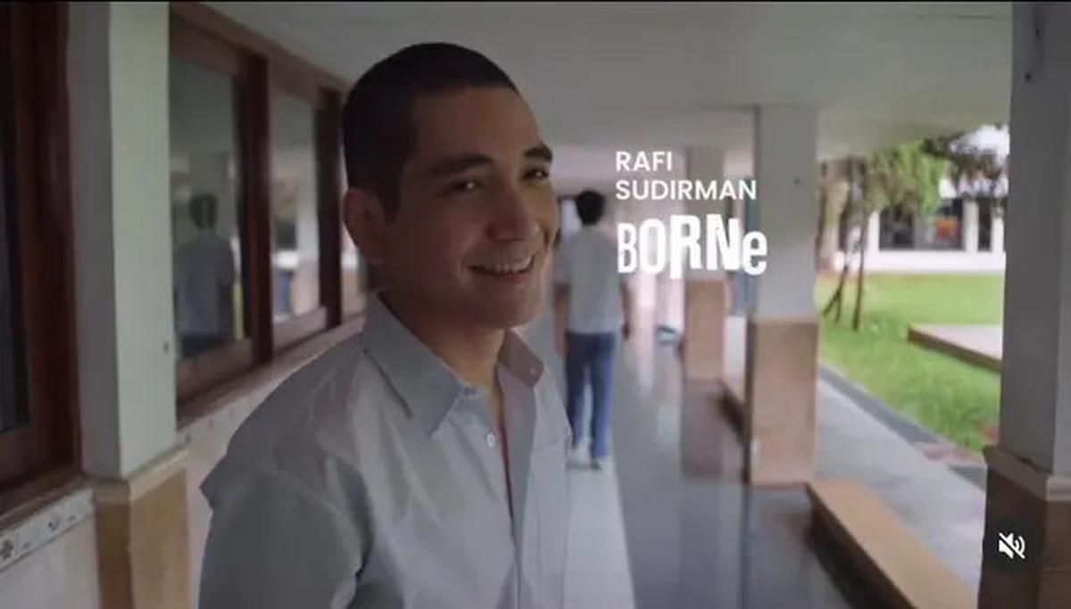 6 Potret Rafi Sudirman Pemeran Borne di Film Rangga &amp; Cinta, Penyanyi Muda Berbakat