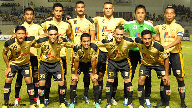 Setelah Dihajar Espanyol 8 0 Mitra Kukar Tantang Barcelona B Bola Liputan6 Com