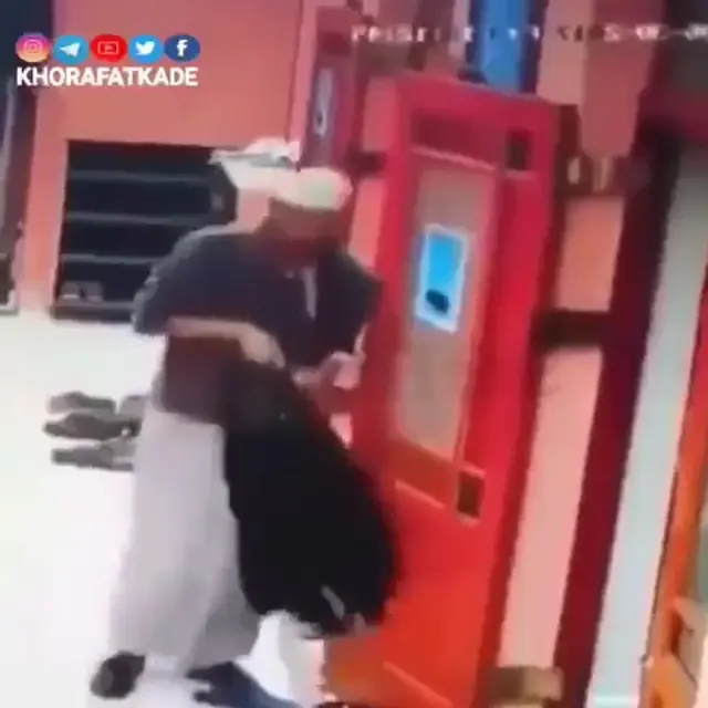 Maling Terekam CCTV