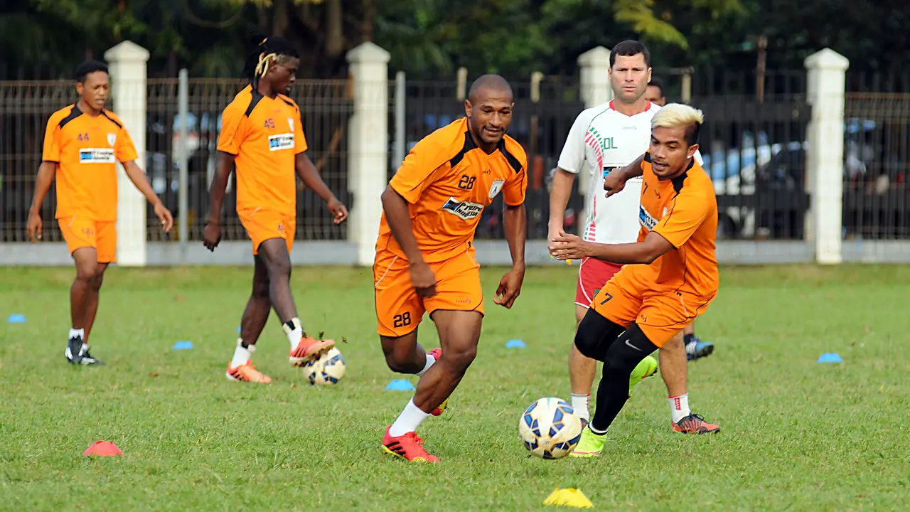 Latihan Persipura