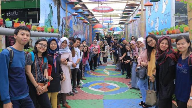 Kampung Bekelir berhasil meraih gelar juara kedua pada ajang Anugerah Pesona Indonesia (API) 2018 yang diinisiasi oleh Kementerian Pariwisata (Kemenpar).