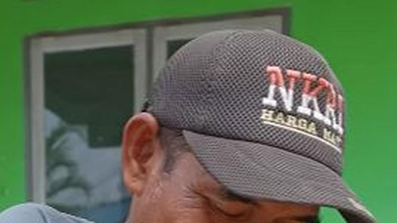 Usai Salat Dhuha Penjual Es Krim ini Kaget Ada Pembeli Satu Porsi Rp500 Ribu 'Terima Kasih ya Allah