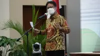 Menteri Kesehatan RI Budi Gunadi Sadikin menandatangani Nota Kesepahaman tentang pembinaan dan pengawasan pemanfaatan tenaga nuklir bidang kesehatan di Gedung Kemenkes, Jakarta, Jumat, 16 April 2021. (Dok Kementerian Kesehatan RI)