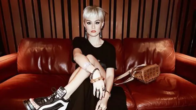 Ternyata Ini Makeup yang Membuat Mata Agnez Mo Kece