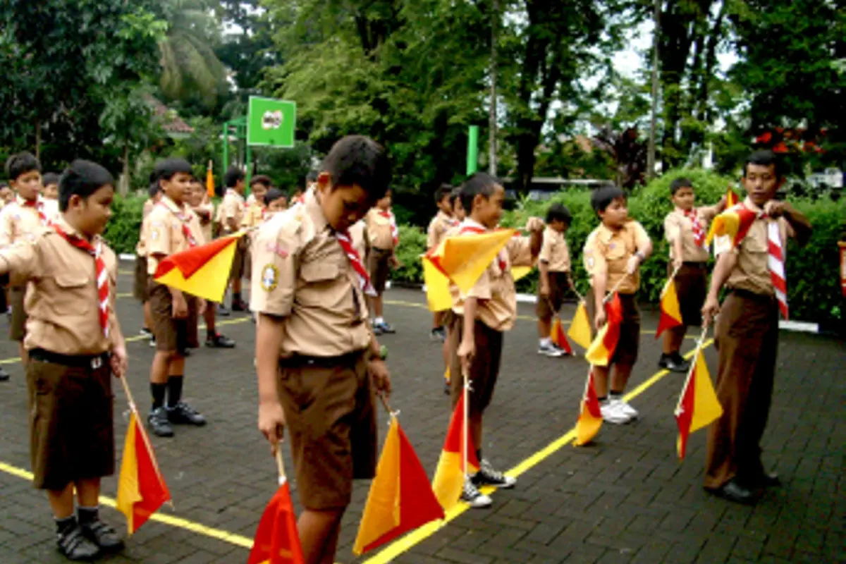 [Bintang] 5 Kegiatan Pramuka Ini Bikin Kamu Kangen Masa Sekolah