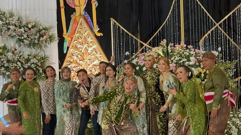 Pesta pernikahan Danang Pradana Dieva dihadiri sejumlah artis