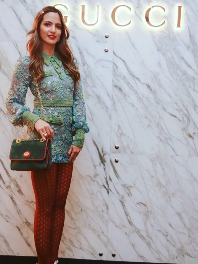 Gaya Rambut Terbaru Nia Ramadhani Setelah Bebas