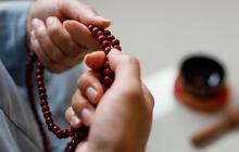 Apakah Perempuan Wajib Melaksanakan I'tikaf di Masjid? Ini Penjelasannya