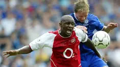 Patrick Vieira menjadi pembelian terbaik Arsene Wenger saat didatangkan dari AC Milan pada Juli 1996 dengan banderol 2,5 juta poundsterling. Alasan Wenger adalah karena kualitas Vieira dan harga yang murah. (AFP/Nicolas Asfouri)