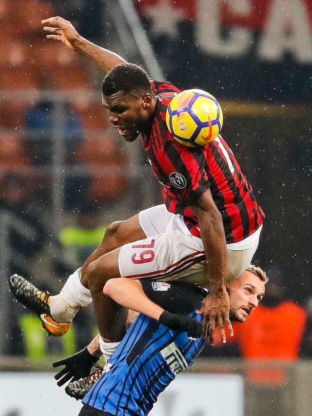 AC Milan Taklukkan Inter Milan