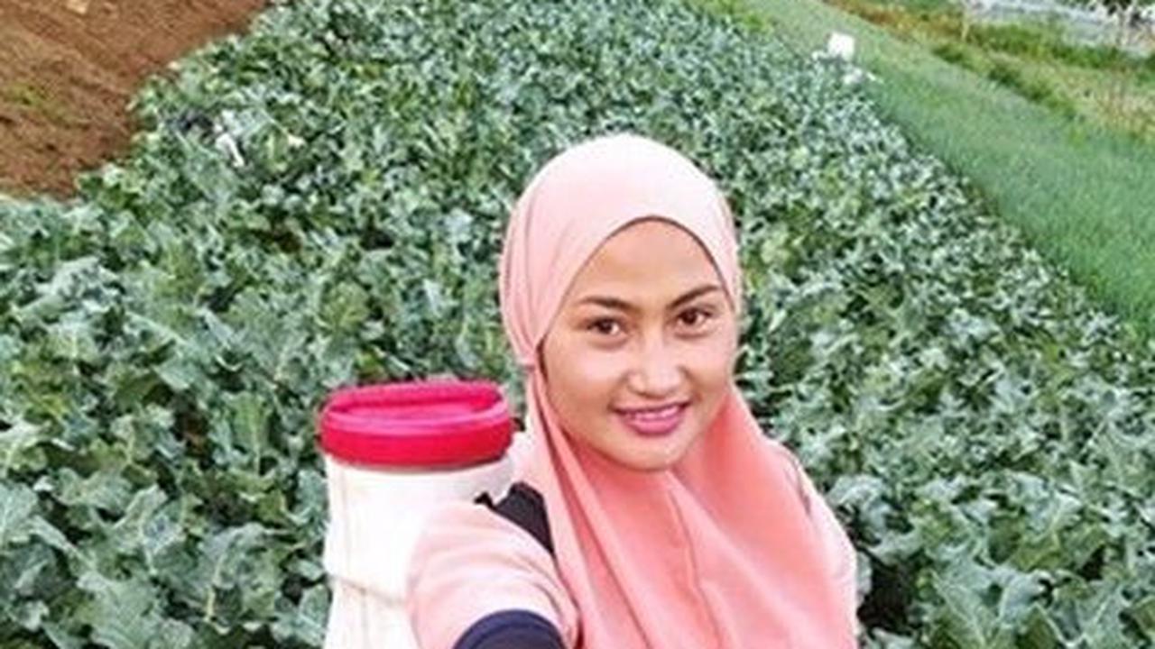 Dari Dangdut Kini Jadi Petani, Ini Potret Terbaru Novi Listiana yang Pilih Hidup di Desa