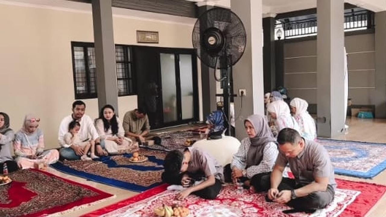 Tak banyak tamu undangan