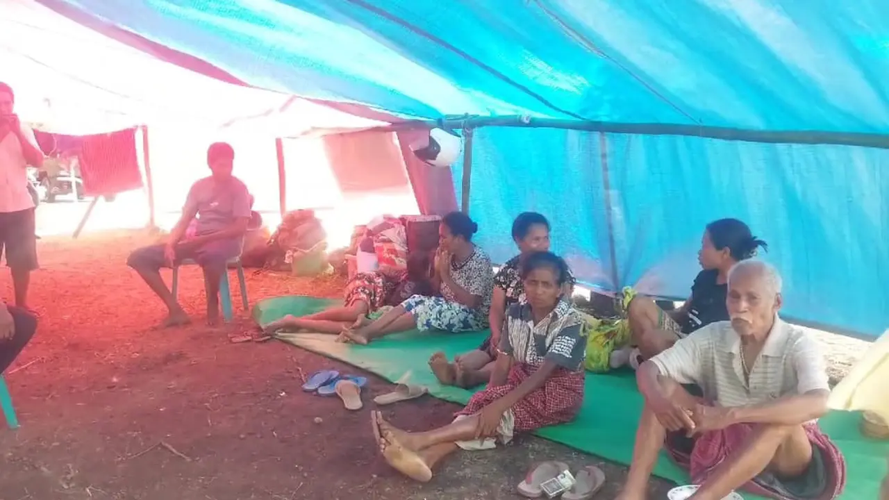 Pengungsian korban terdampak erupsi Gunung Lewotobi Laki-Laki, Flotim, NTT. (Foto: Liputan6.com/Ola Keda)