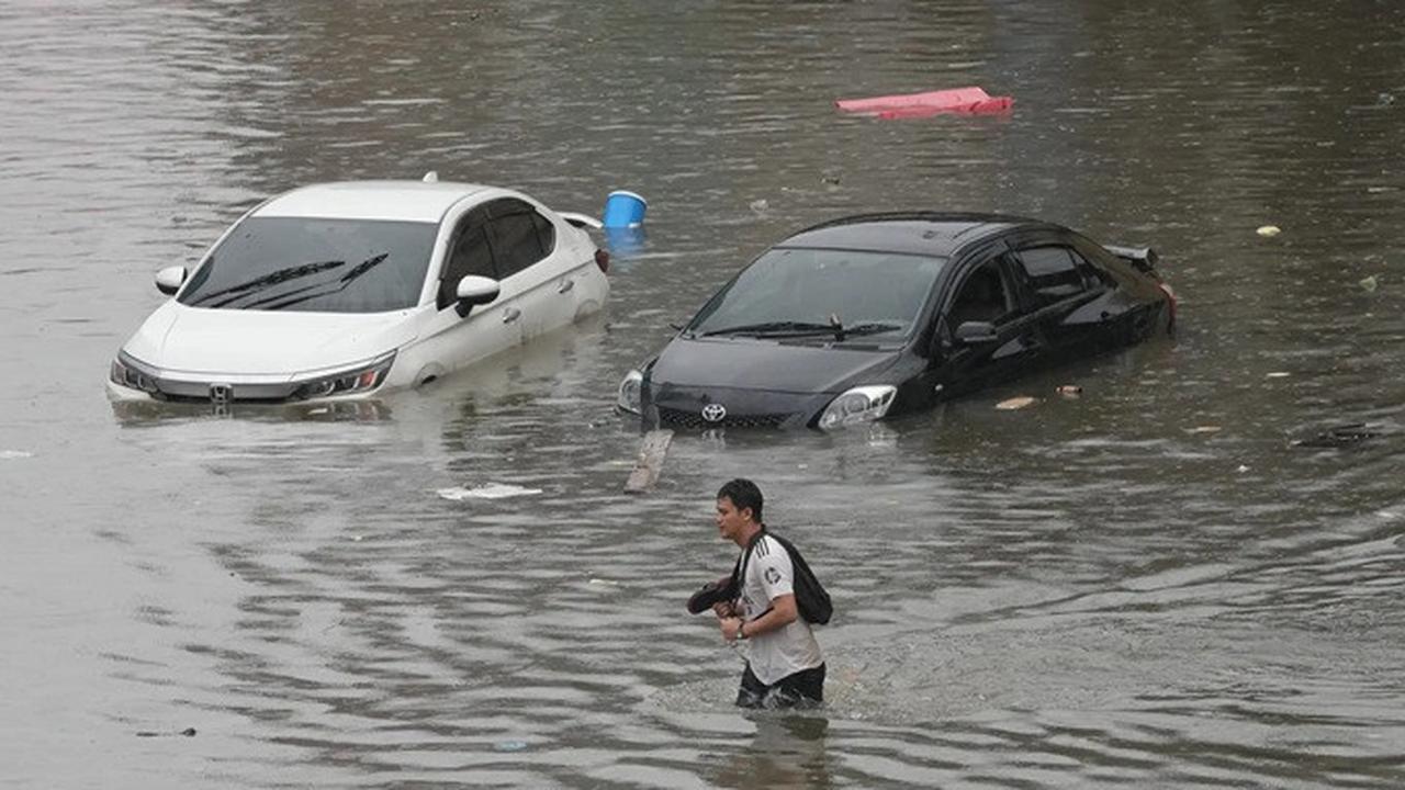 Banjir Bangkok Meluas, Sekolah Tutup hingga Penerbangan Terdampak