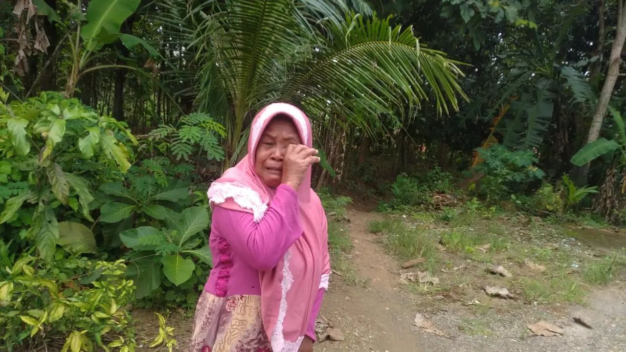 Lahan Sawah Diserobot