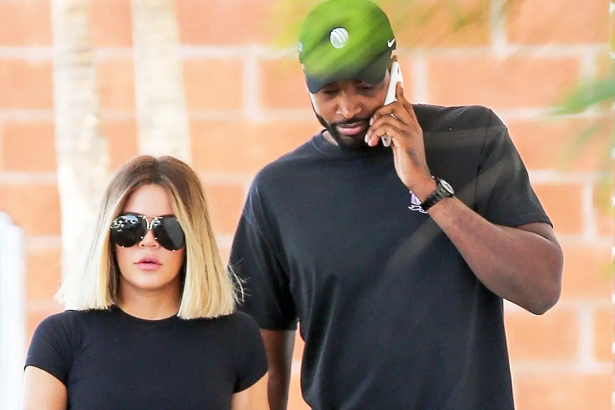 [Bintang] Khloe Kardashian - Tristan Thompson