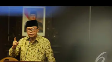 Ketua MPR RI, Sidarto Danusubroto saat menghadiri acara Sarasehan di Nusantara V, di MPR RI, Jakarta, Senin (18/8/2014) (Liputan6.com/Johan Tallo)