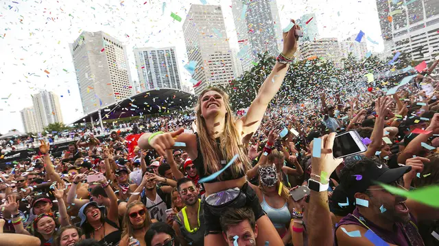 [Bintang] [Bintang] Capai Kerja Mulu? Kamu Harus Pergi ke Festival Musik