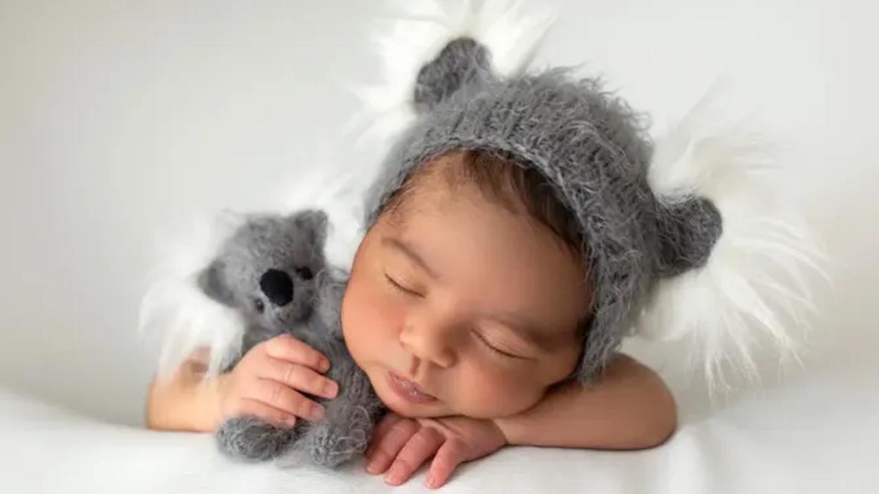 127 Bahasa Yunani tentang Nama Bayi Laki-laki