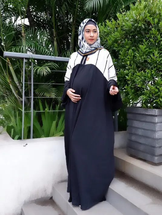 (Instagram/poppybungariphat)