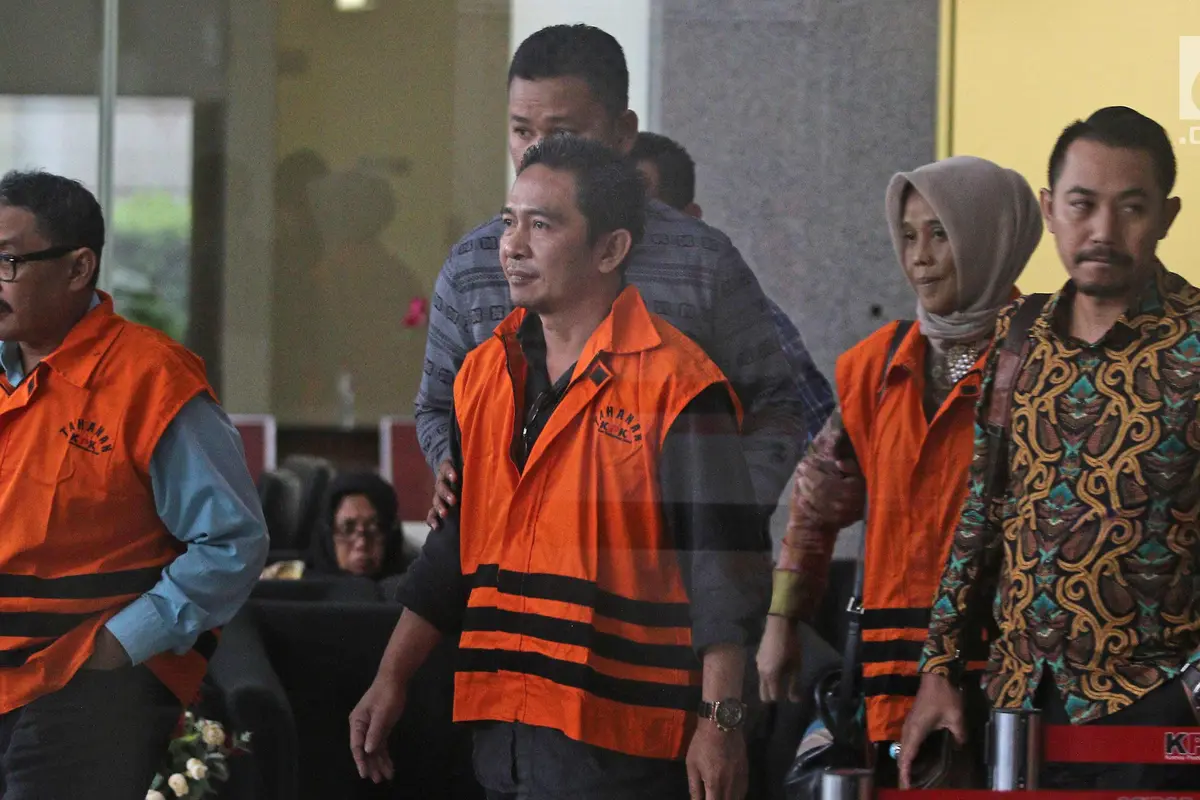 Ekspresi 5 Anggota DPRD Malang Saat Resmi Ditahan KPK
