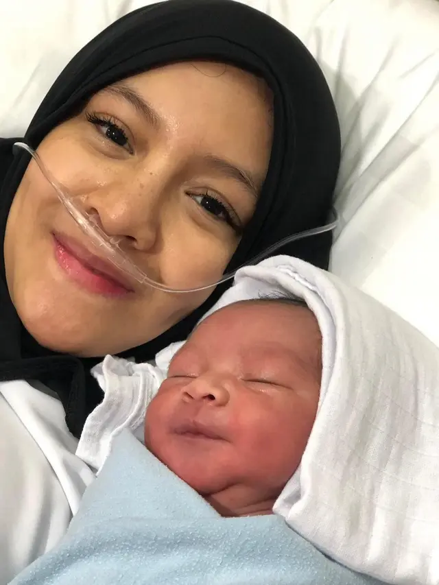 [Fimela] Intan Nuraini