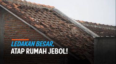 Pondok Pesantren Darul Masruh di Grobogan Jawa Tengah diguncang ledakan besar hari Jumat (28/1) siang. Ledakan melukai satu orang penghuni rumah.