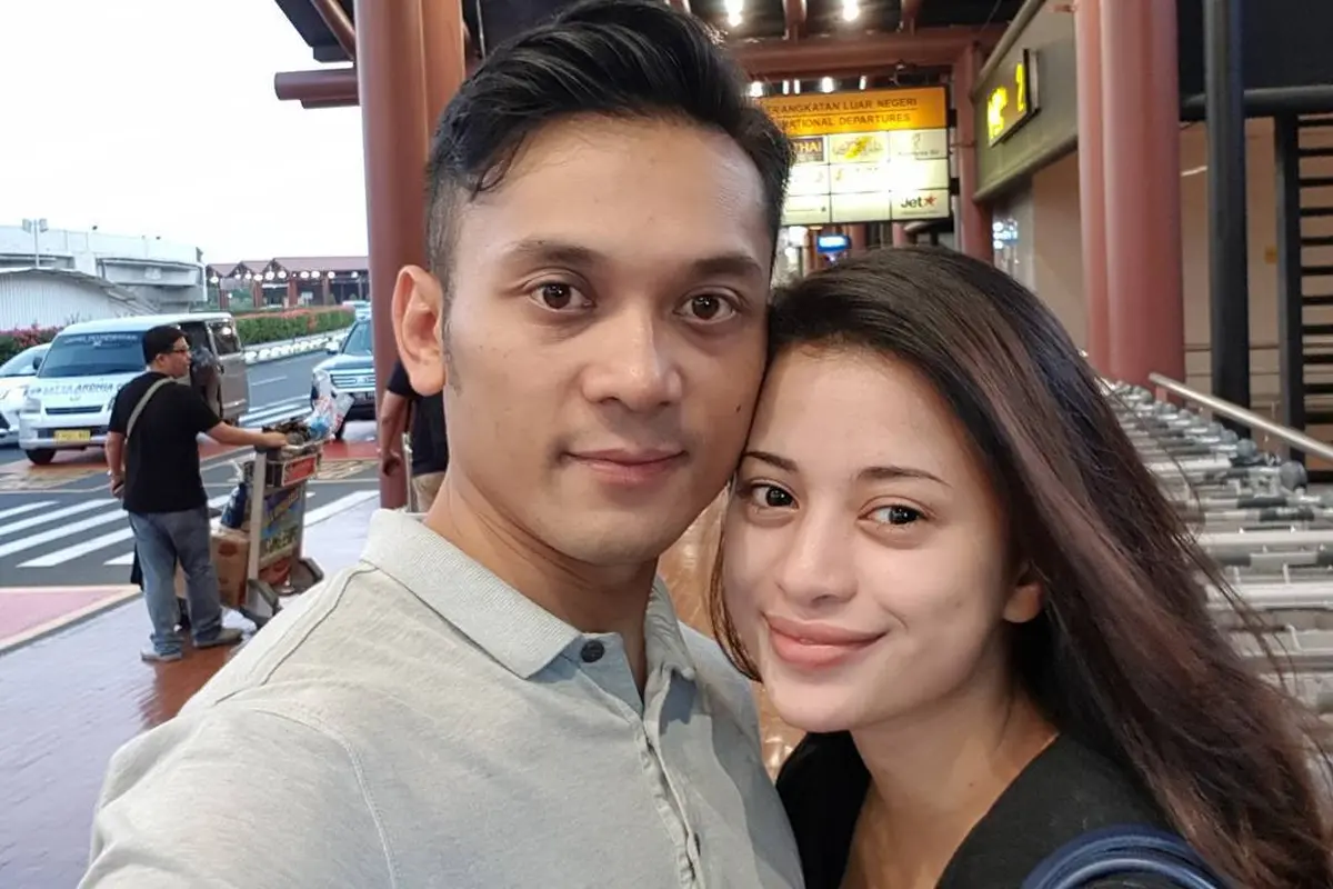 7 Potret Angie Virgin dan Suami yang Polisi Inggris,  Dapat Label Pahlawan dari Parlemen